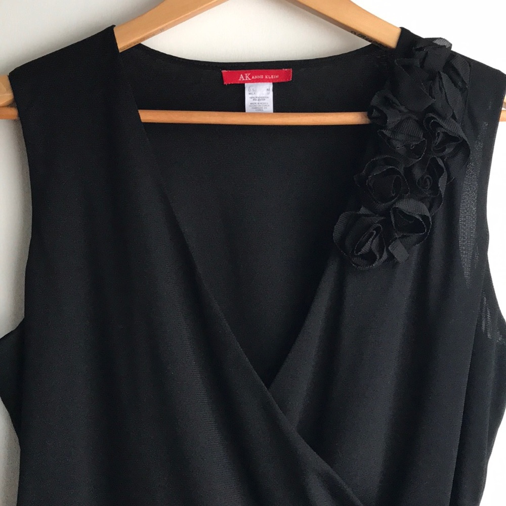Anne Klein Black Faux Wrap Blouse Flower Appliqué - Picture 3 of 8